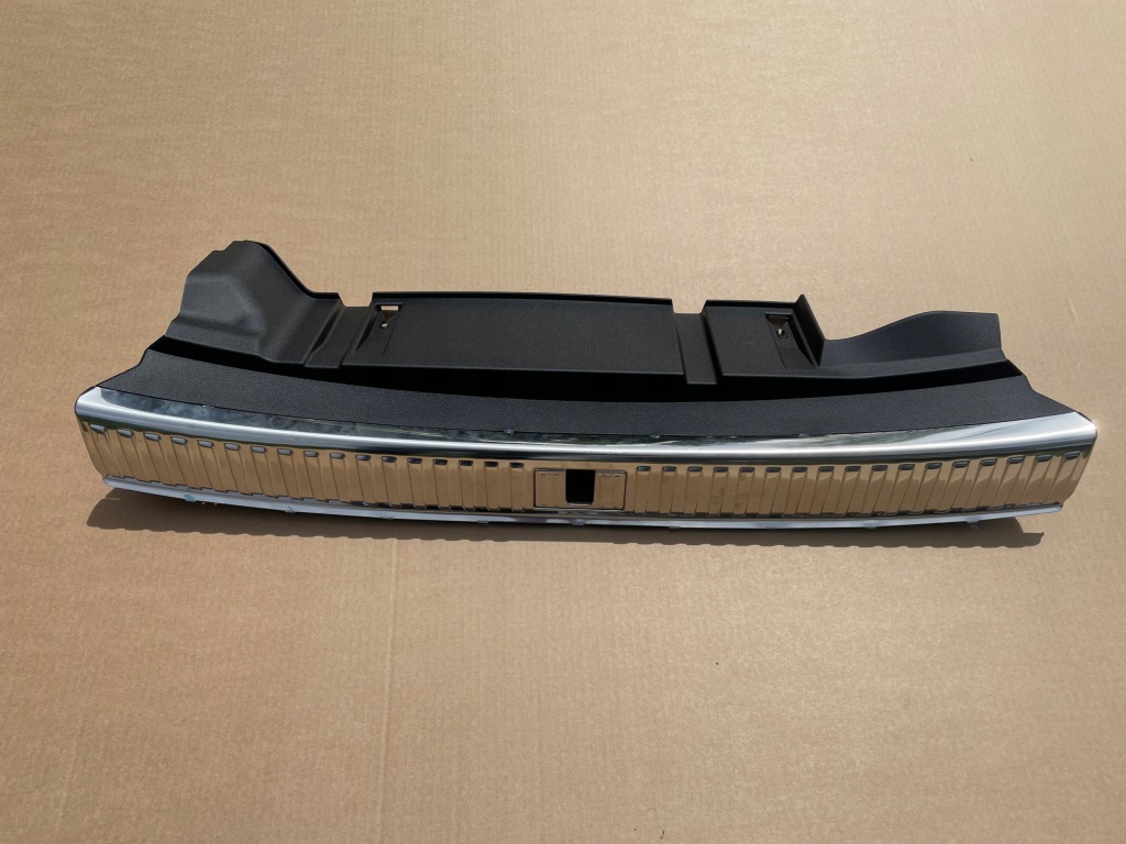 фото №1, Audi e-tron 55 захист поперечина заднього багажника