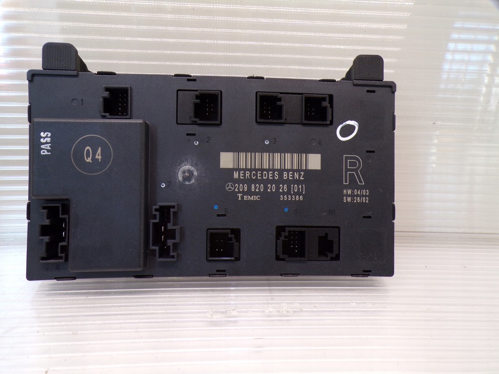 фото №1, Модуль двері правий mercedes w209 clk 2098202026