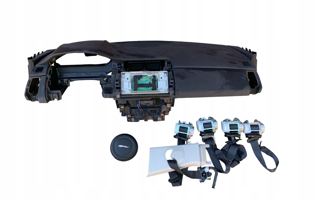 фото №1, Приборная панель консоль подушка безопасности ремни jaguar e-pace