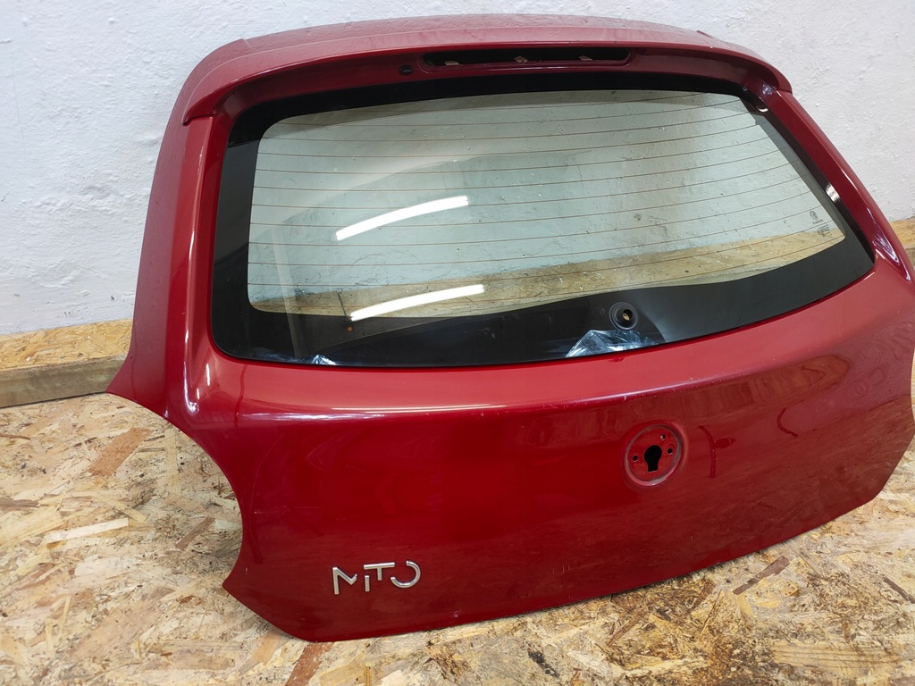 фото №3, Крышка багажника задняя с стекло alfa romeo mito