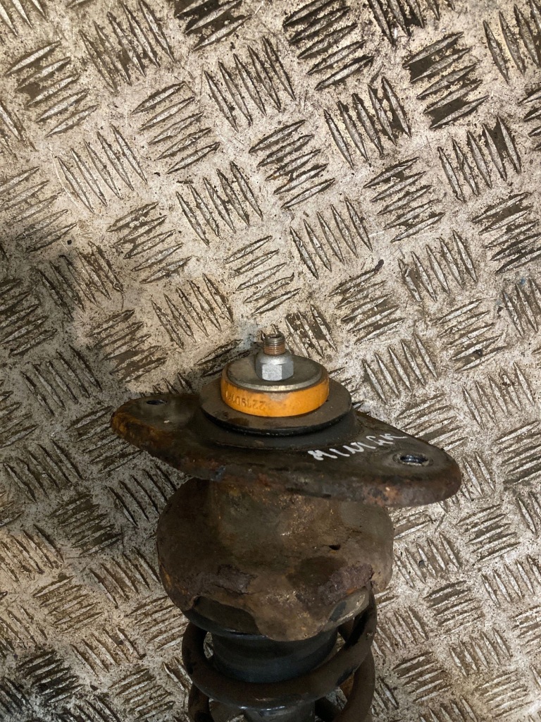 фото №4, Mini one - cooper cabrio r52 ліва сторона амортизатор задній