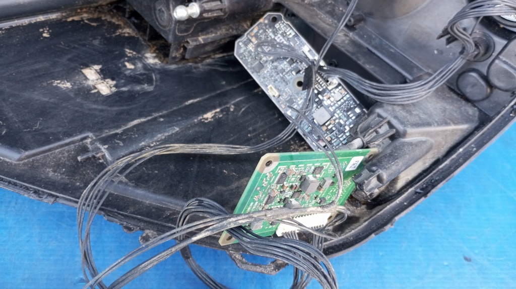 фото №8, Корпус лампы левый перед eu opel grandland x yp00162880 yp00104880