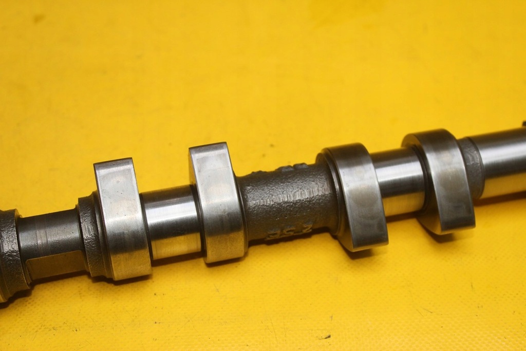 фото №6, Вал розподільного валу лівий випускний a8 d3 3.0 asn 2se