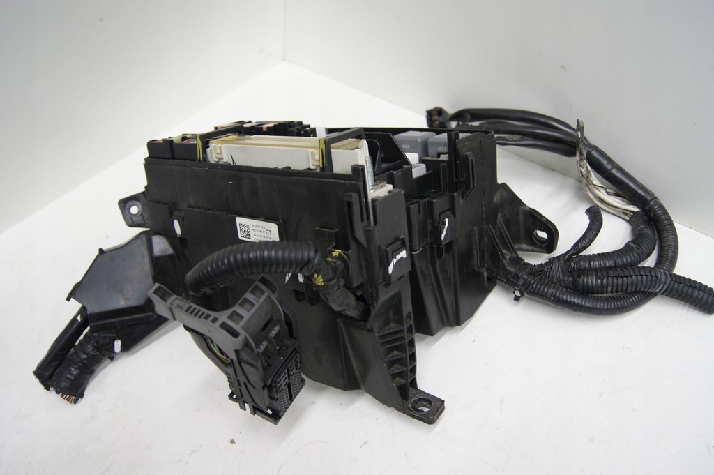 фото №7, Verso lift 2.2 коробка предохранителей