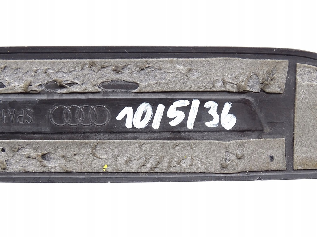 фото №8, Молдинг накладка порог левая audi a1 8x 3d s-line
