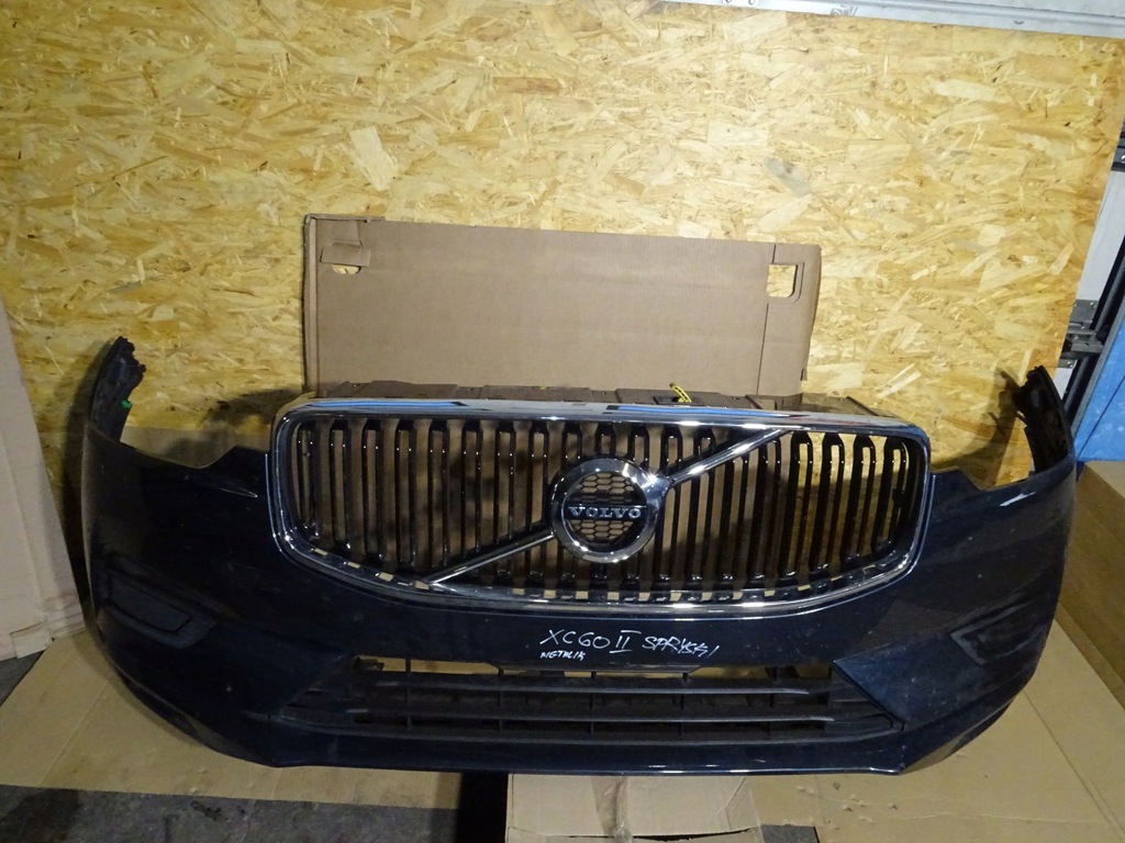 фото №1, Volvo xc60 ii бампер передній перед омивачі