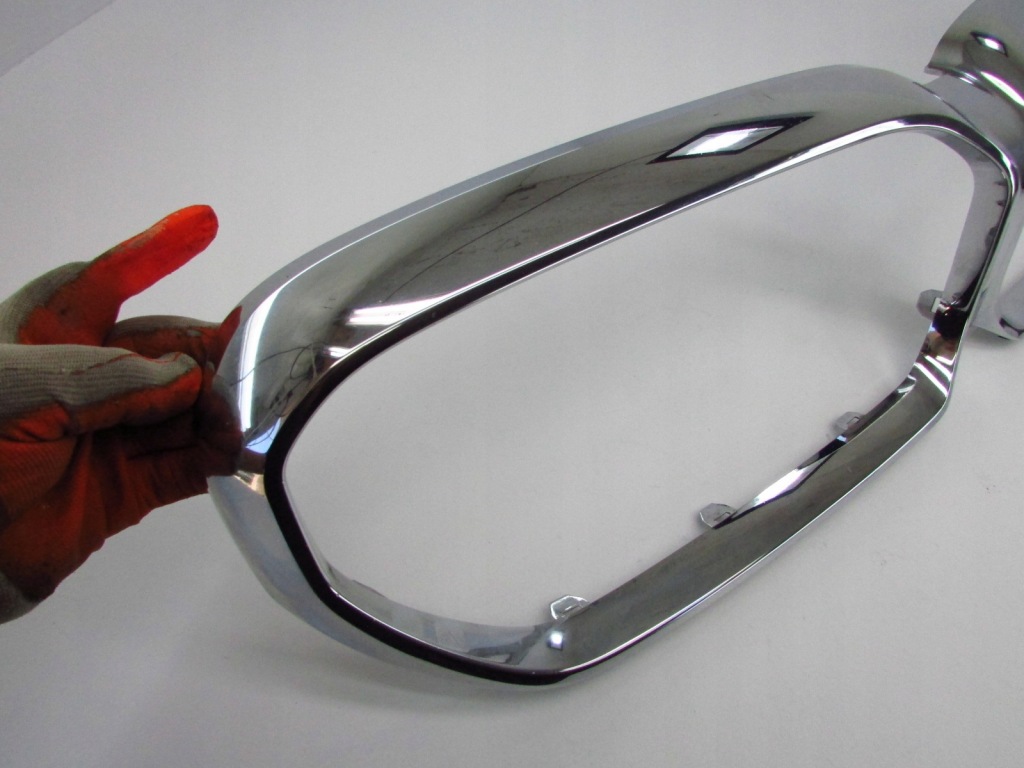 Bmw g30 g31 lift хром решітка радіатора рамка решітка перед передня 9852283 Ціна