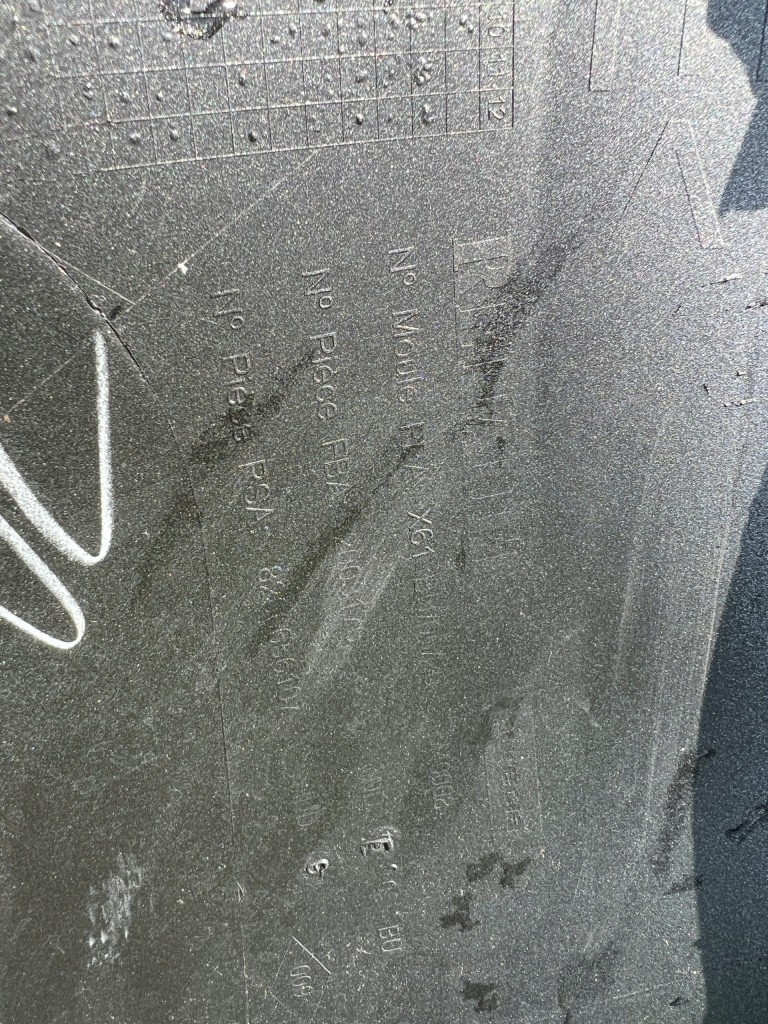 Renault kangoo бампер задний новый kompletny 8200656107 Оригинал