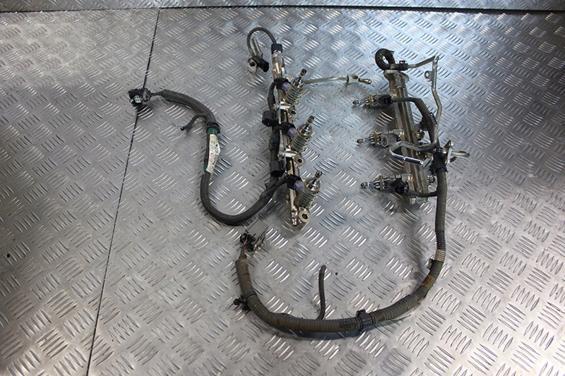 фото №1, Lexus rc 350 rcf молдинг упорскування форсунка