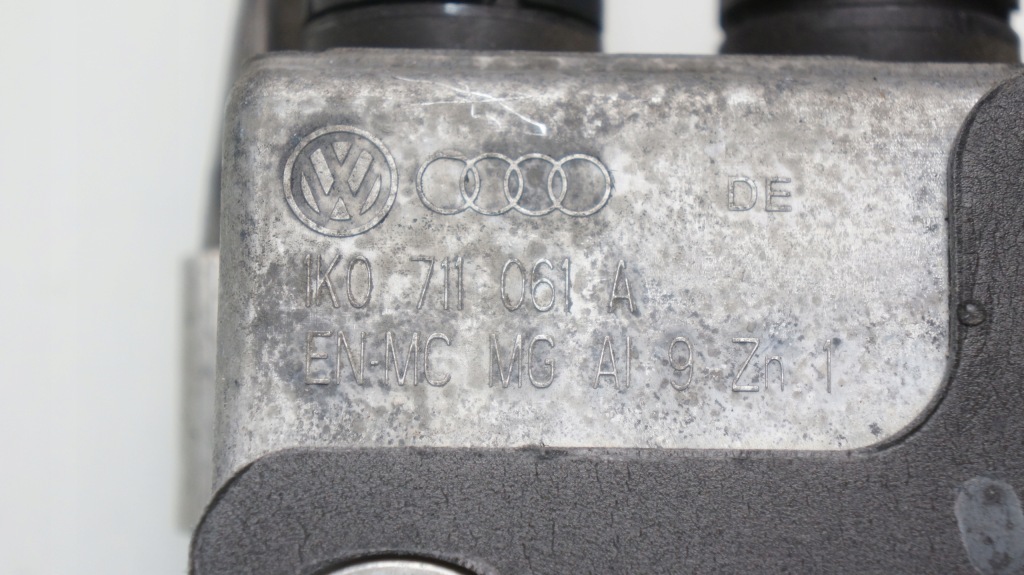 Vw touran 1t 1.6 fsi кулиса  кулиса переключения передач тросы Киев