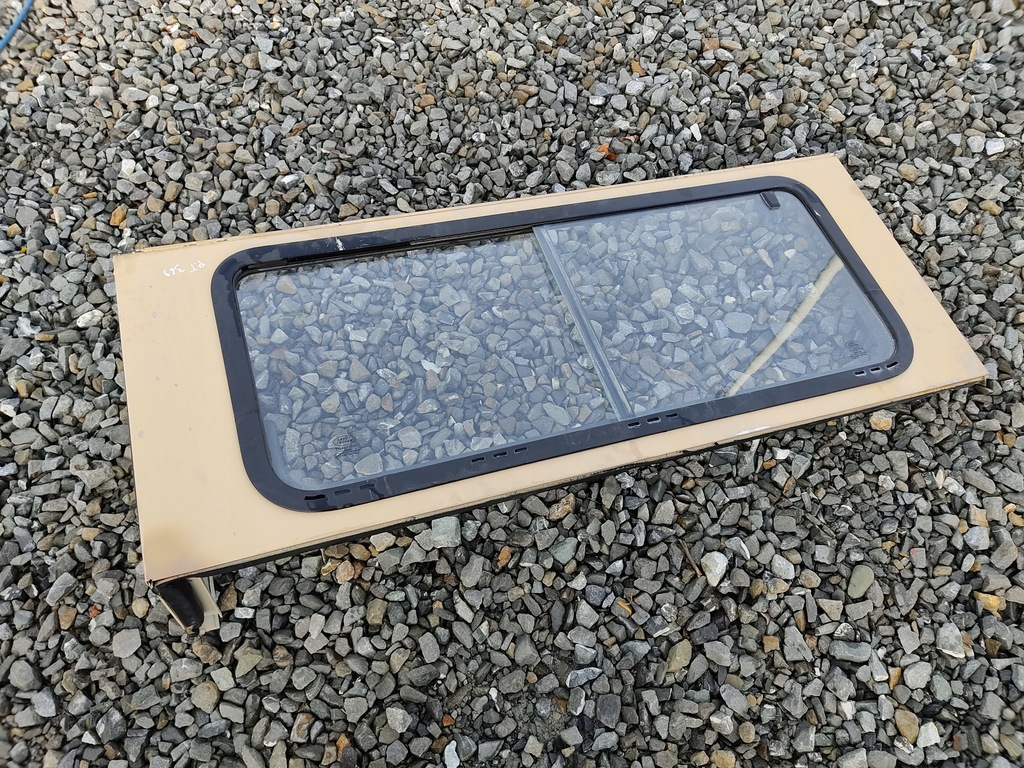 фото №1, Рамка nadstawka правая задняя задняя крыло правый стекло defender 1999-2014