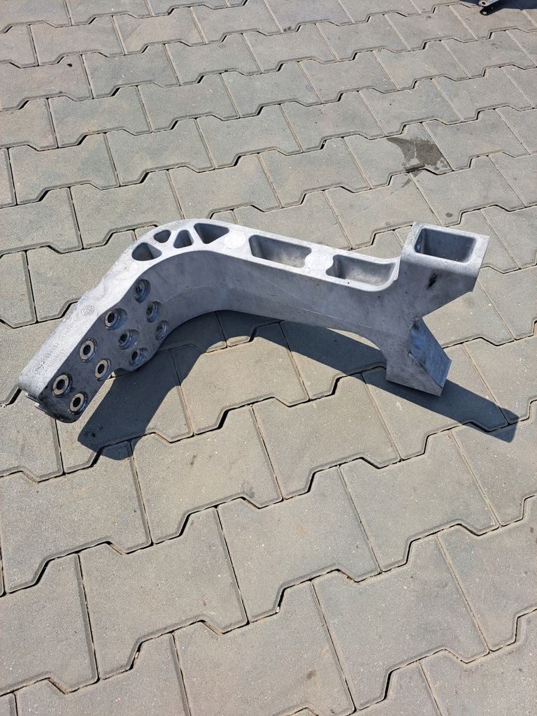 фото №1, Кронштейн бака adblue renault gama t volvo fh 4 fm 4