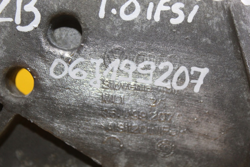 фото №6, Кронштейн опора двигателя seat leon ii vw audi skoda 1.8 tfsi bzb 06j199207