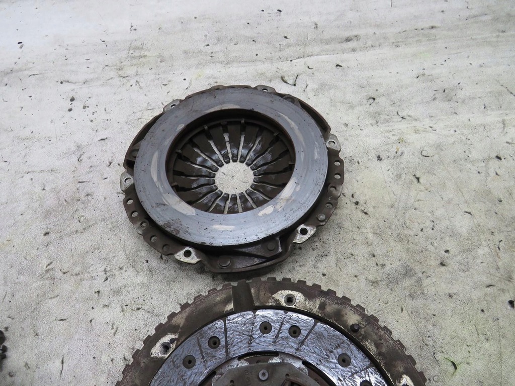 фото №3, Зчеплення диск притиск note e12 1.5 dci