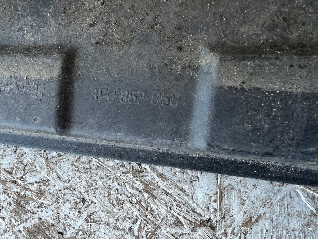 фото №6, Молдинг поріг права поріг audi a4 b7 8e0