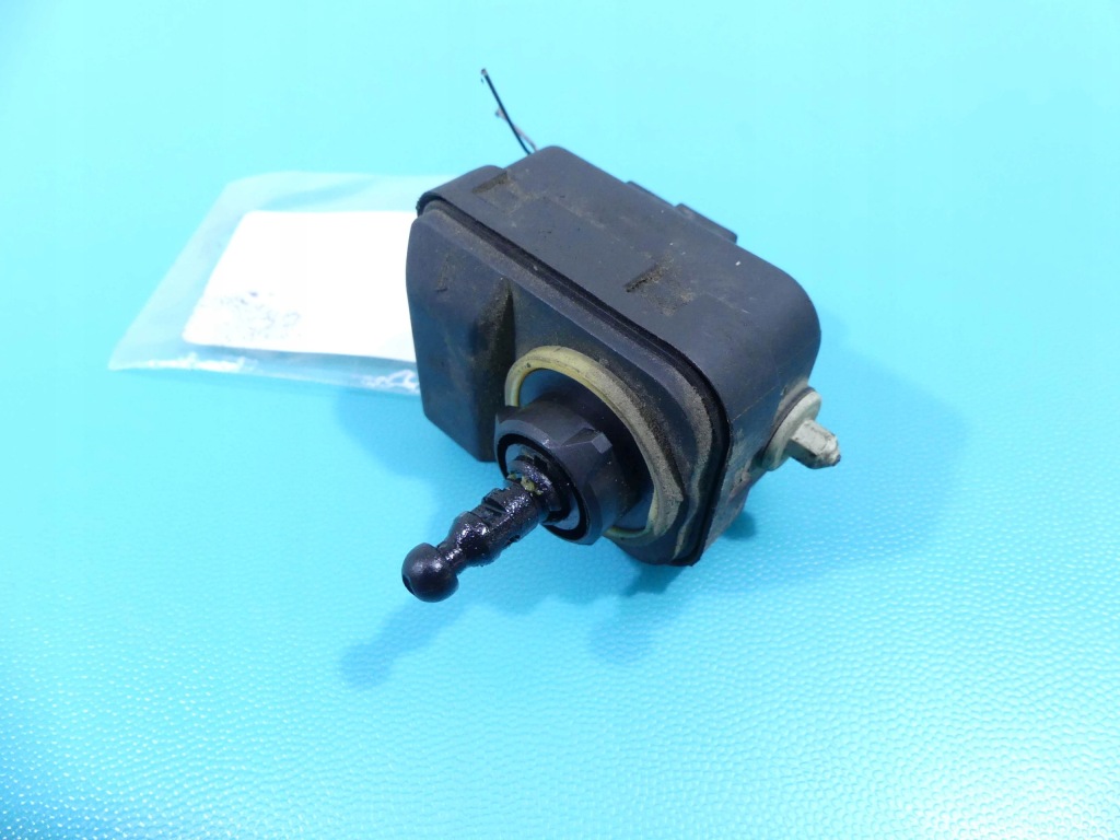 Купити Моторчик 3pin регулювання фара ліве volvo s80 1