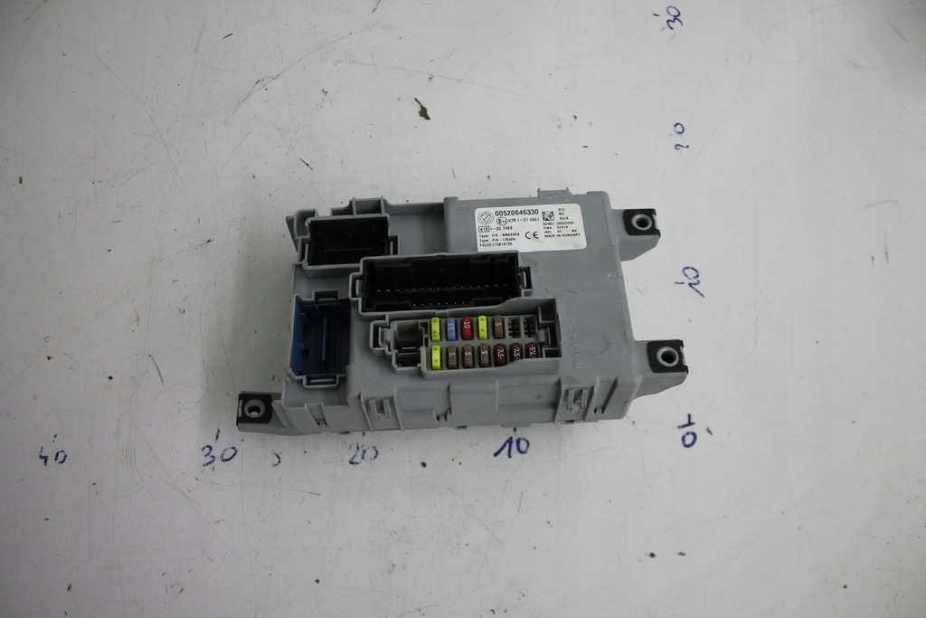 фото №1, Коробка запобіжників 00520646330 doblo ii 1.4 t