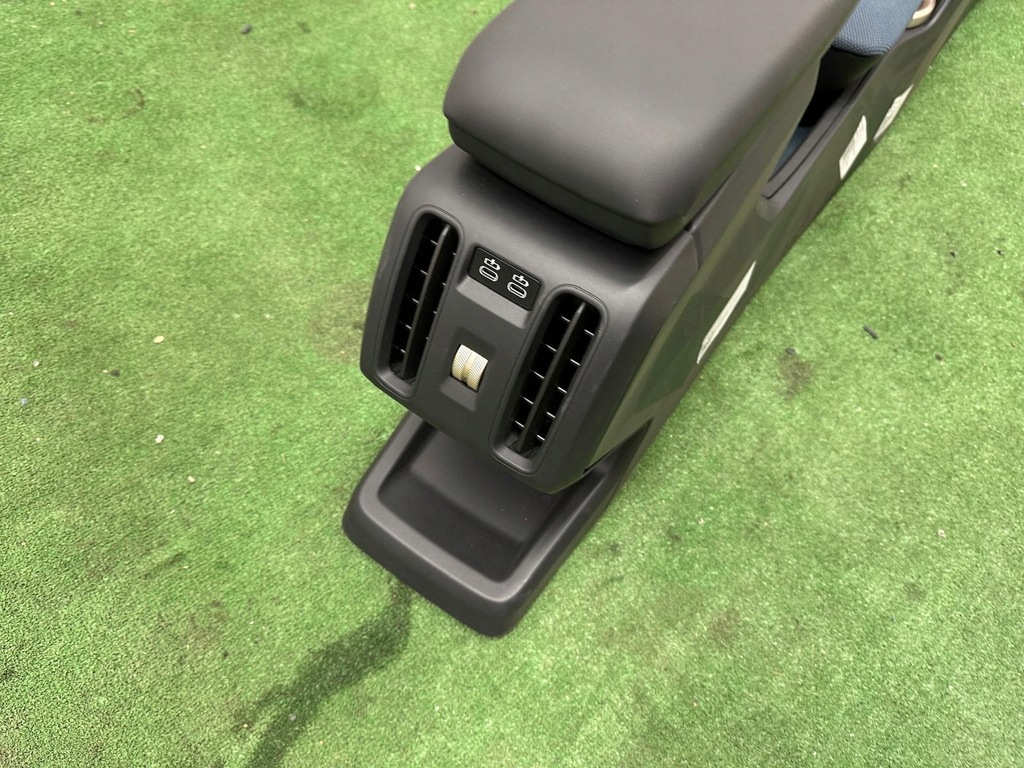 фото №10, Mini countryman u25 середина обивка сиденья туннель заднее сиденье кожа