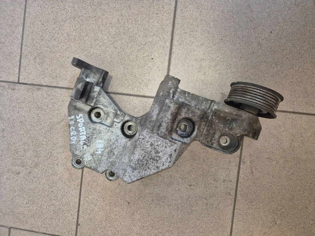 Купить Kia sportage 11-16 2.0 crdi кронштейн генератора