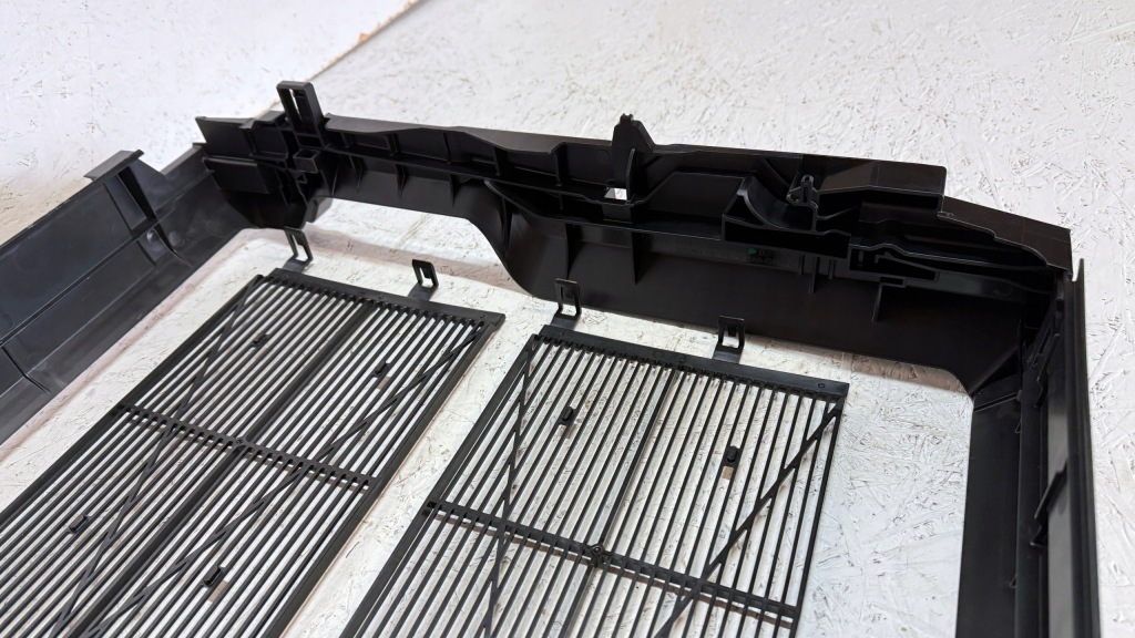 Bmw 5 g60 g61 накладка кронштейн кассета радиатор комплект новый Киев