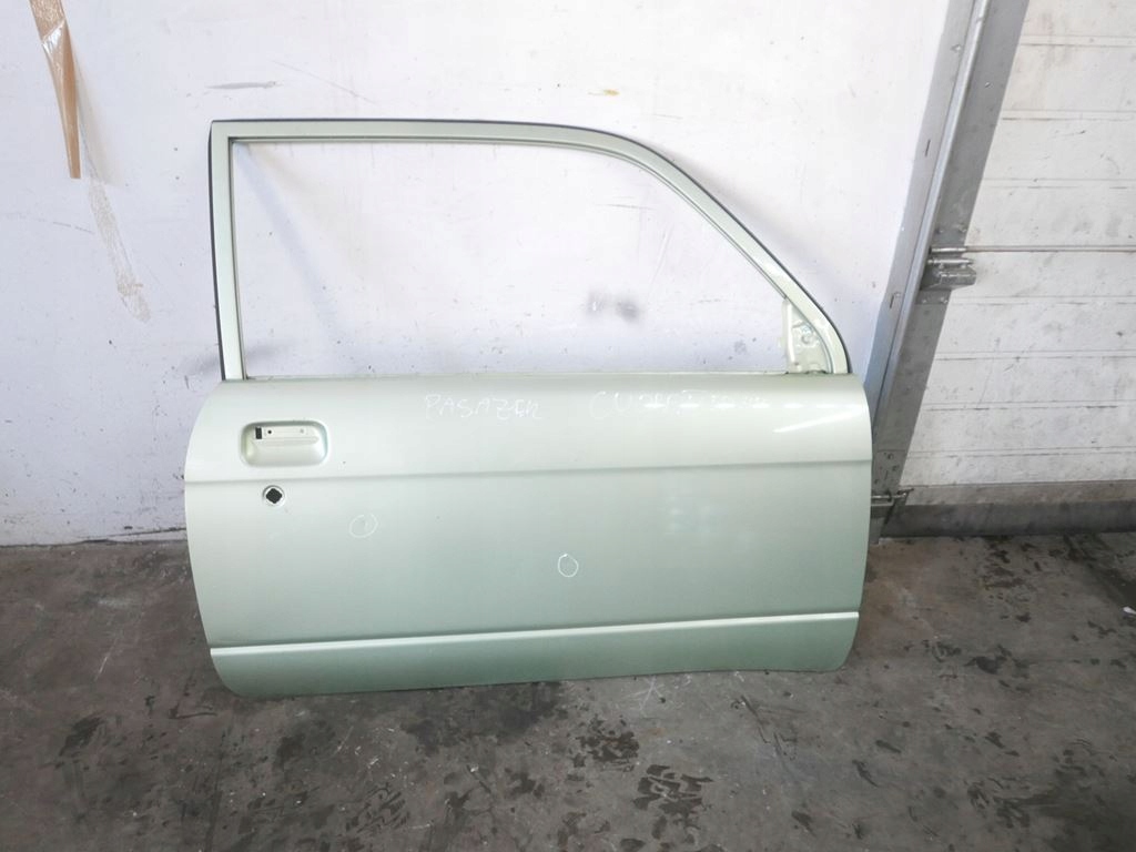 Двері праве перед передні daihatsu cuore v l701 Недорого