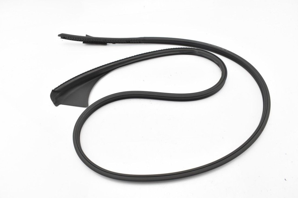 Прокладка дахова права a1186730600 mercedes w118 Ціна