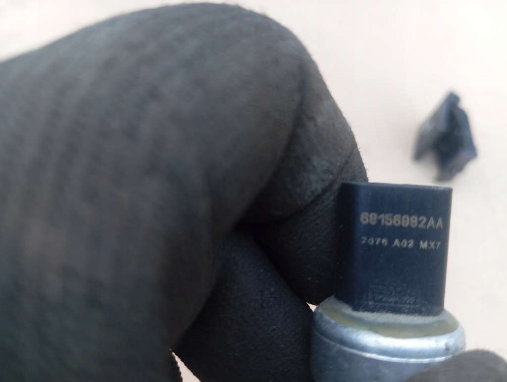 фото №15, Chrysler town country 11 датчик кондиционер давления кондиционера grand caravan