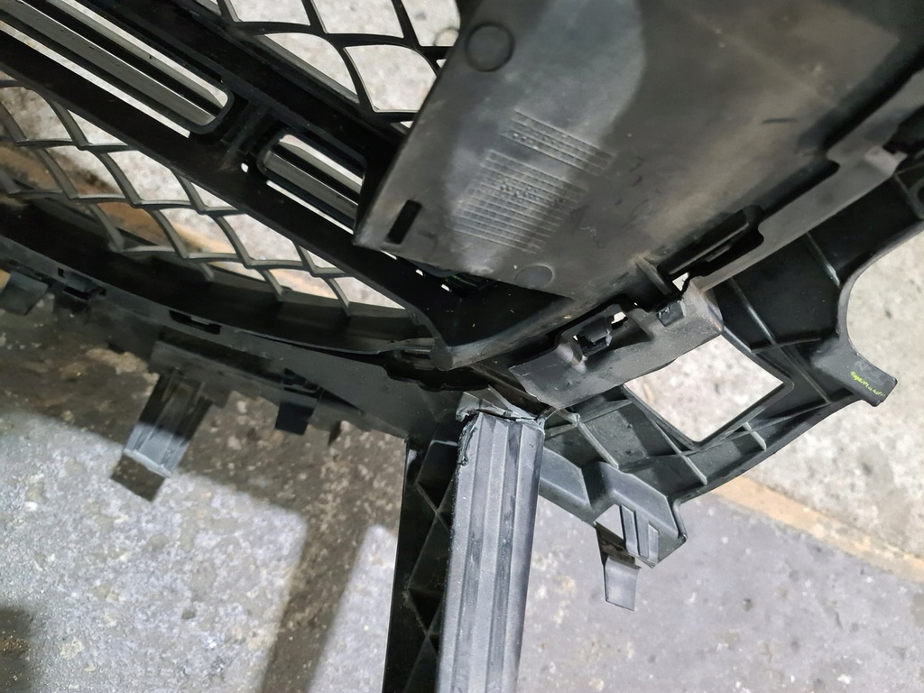 фото №5, Решётка радиатора кронштейн передние решётка радиатора mercedes gls x167