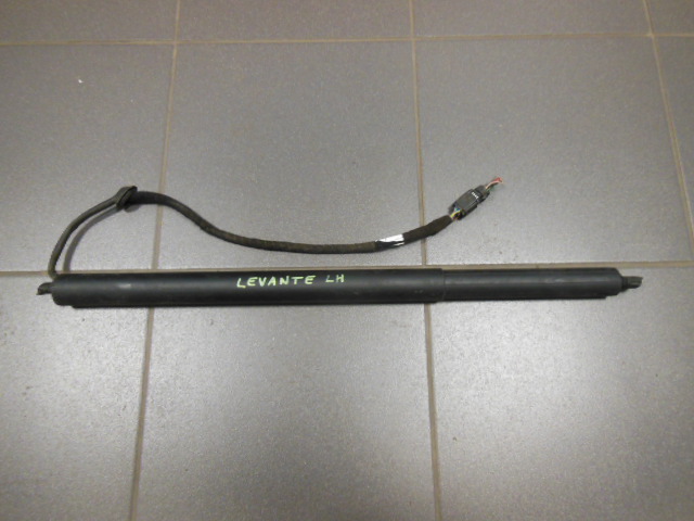 фото №1, Привод крышки багажника rh lh maserati levante