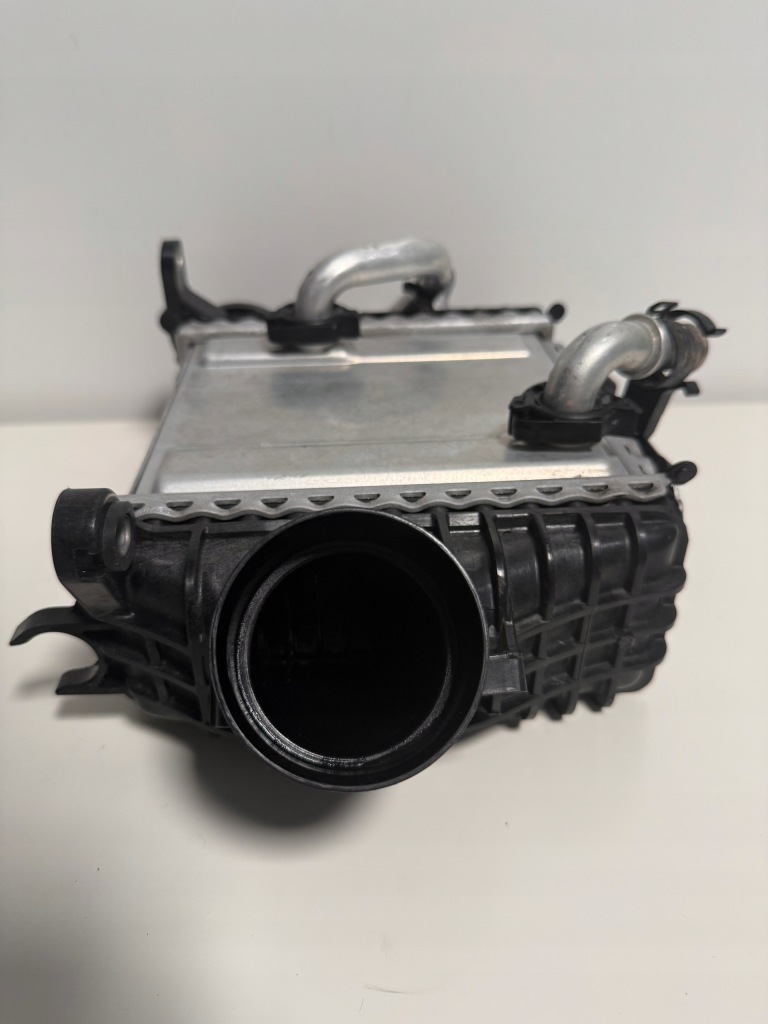 Купити Радіатор інтеркулер mercedes vito viano 3 iii w447 рестайлінг  a6540100900