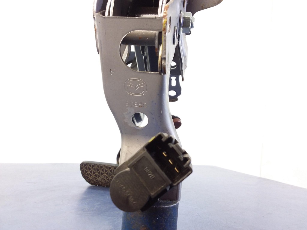 фото №4, Mazda 3 2,0 педаль гальма