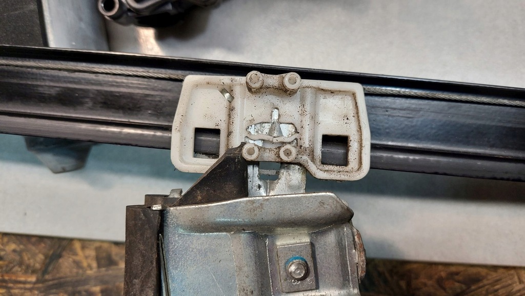 фото №10, Підйомник скло лівий перед alhambra 1.9 tdi