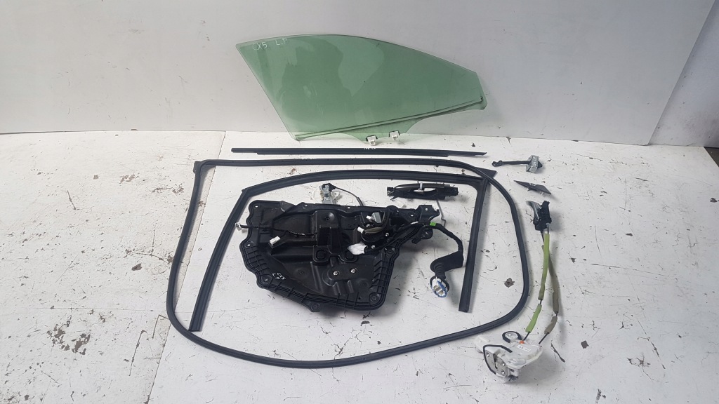 фото №1, Стекло дверь перед задняя правая левая mazda cx5 lift