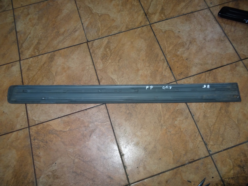 фото №7, Honda cr-v i 2.0b 98' молдинг правый перед