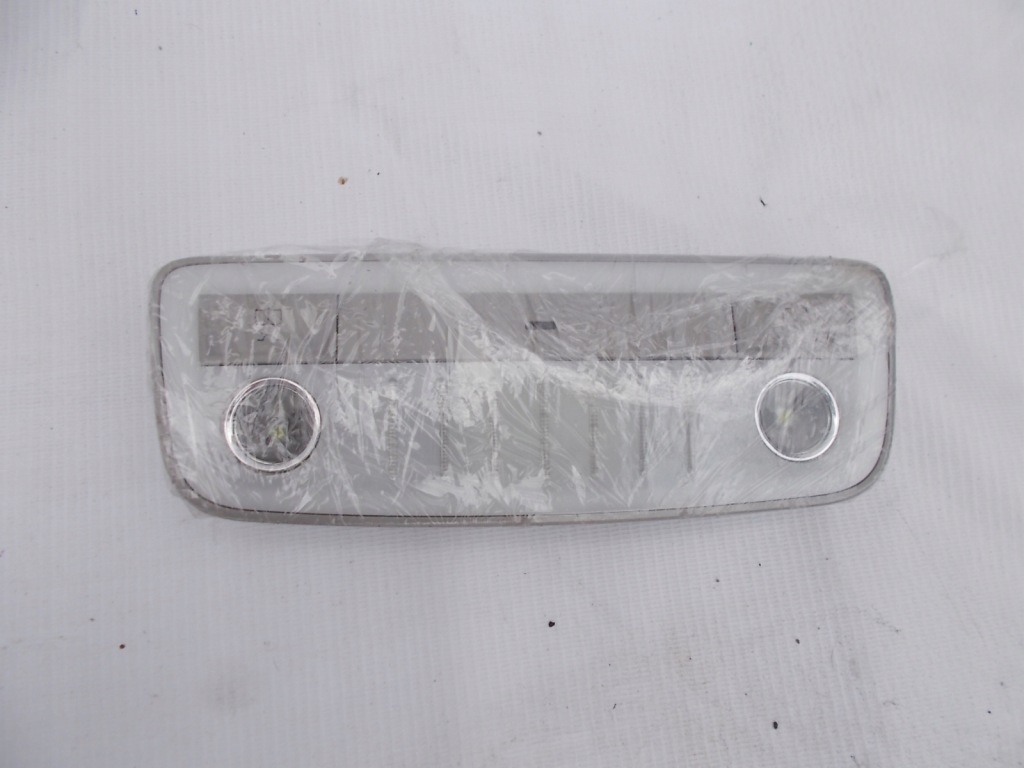 фото №1, Mercedes e w212 лампа панель стельовий