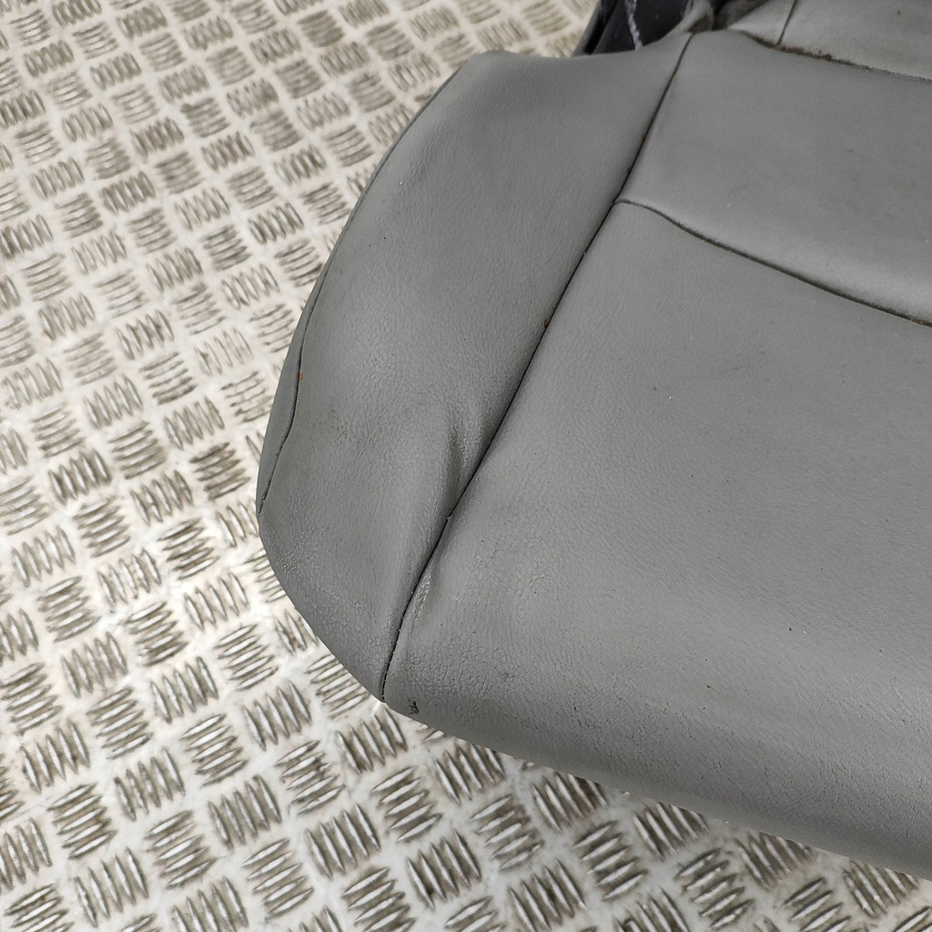 фото №6, Toyota sienna xl40 iv 2020 сиденье задний