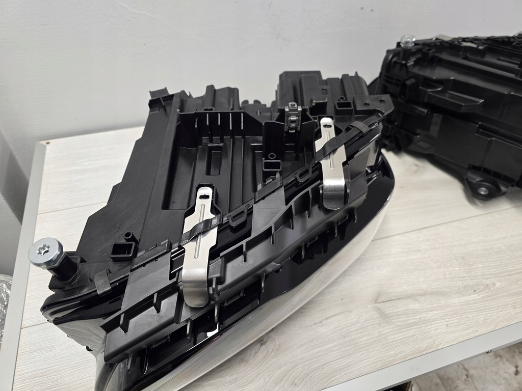 фото №12, Лампа правая левая bmw g60 shadow полный europa