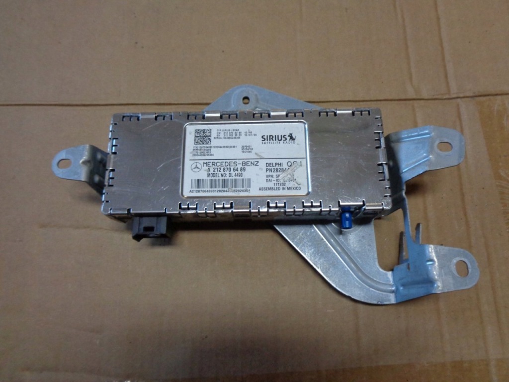 Купить Mercedes w212 модуль тюнер радио a2128706489