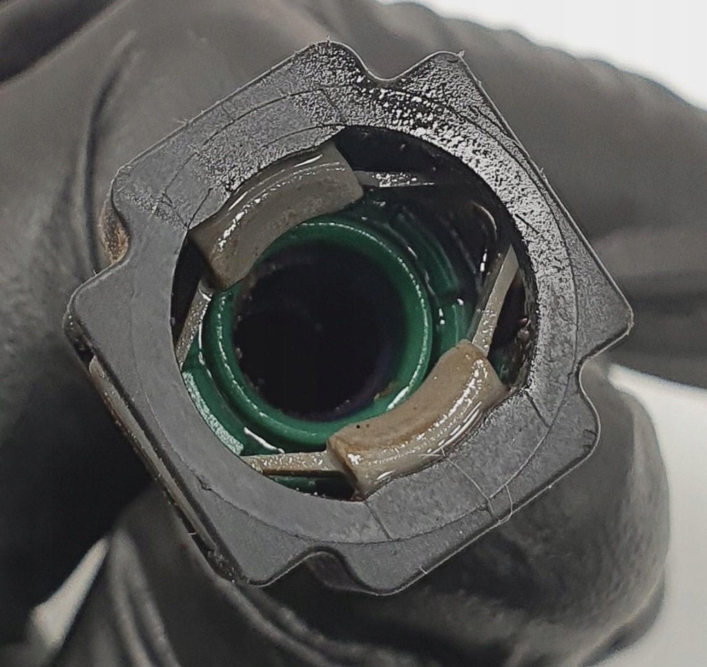 Шланг пального discovery iv l319 pih500101 Доставка