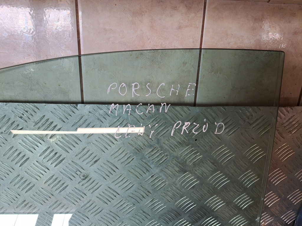 фото №3, Porsche macan 2017 r скло двері ліва перед 95b845201b