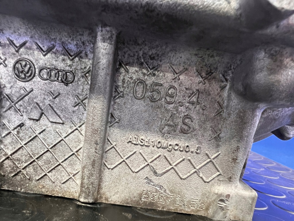 Audi a6 a7 c7 sq5 3.0 tdi 313 km cgq головки правая левая 0594as 0593as Доставка