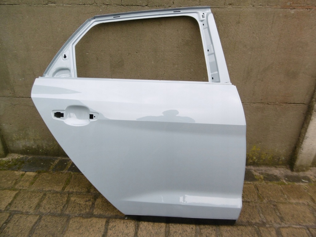 фото №1, Audi a1 ii 82g - дверь задние правое