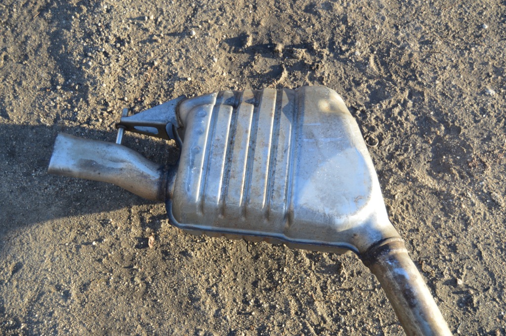 Купити Вихлоп гасник kompletny mercedes w213 e klasa e200 2134907106 2.0cgi