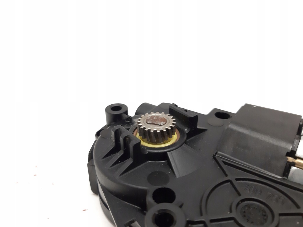 фото №5, Vw passat cc моторчик люк 6r0959591 org