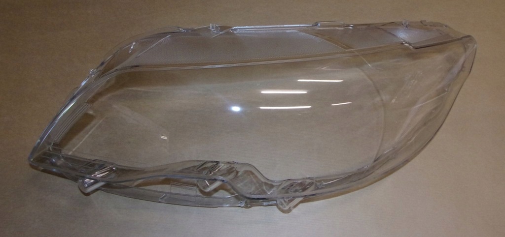 фото №2, Стекло фара p 301 левый