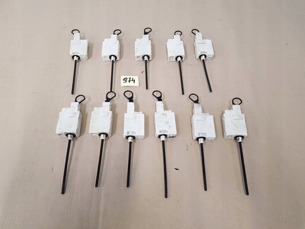 фото №1, Привід блокування кришка заливної trafic vivaro primastar