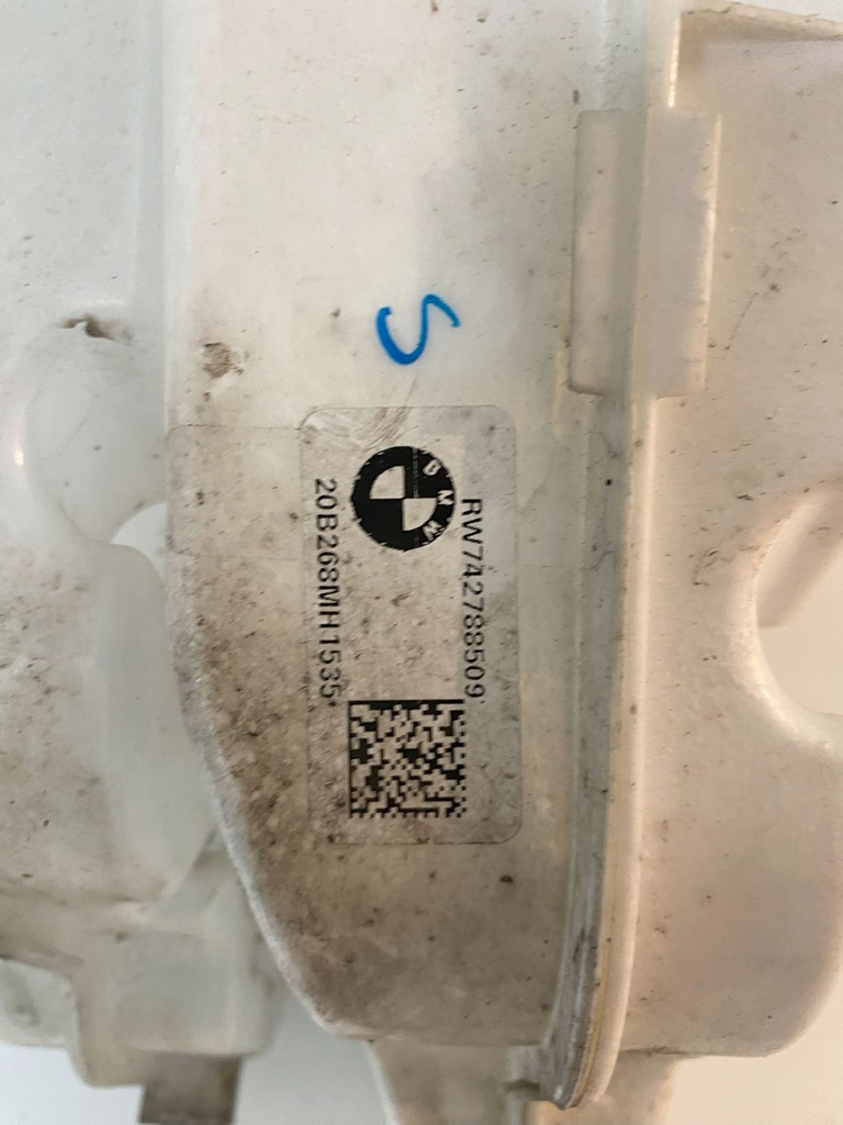 фото №15, Bmw g20 g21 g22 g23 g26 g28 i3 i4 m2 g87 g42 бак жидкость омывателя