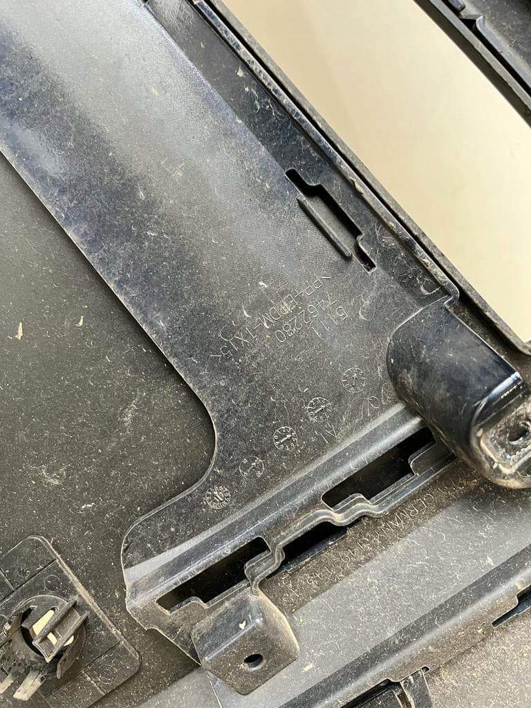 фото №7, Bmw i3 lift бампер перед 7462274 оригинал