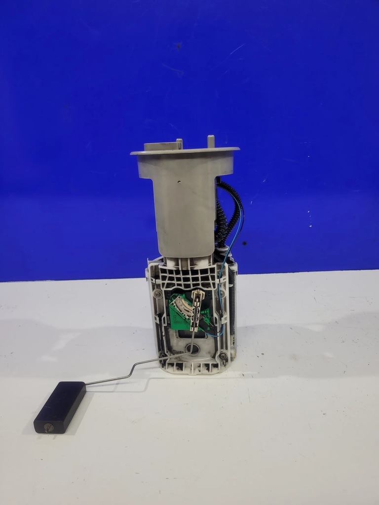 фото №8, Audi a6 s6 c5 4b 2001 насоса паливні