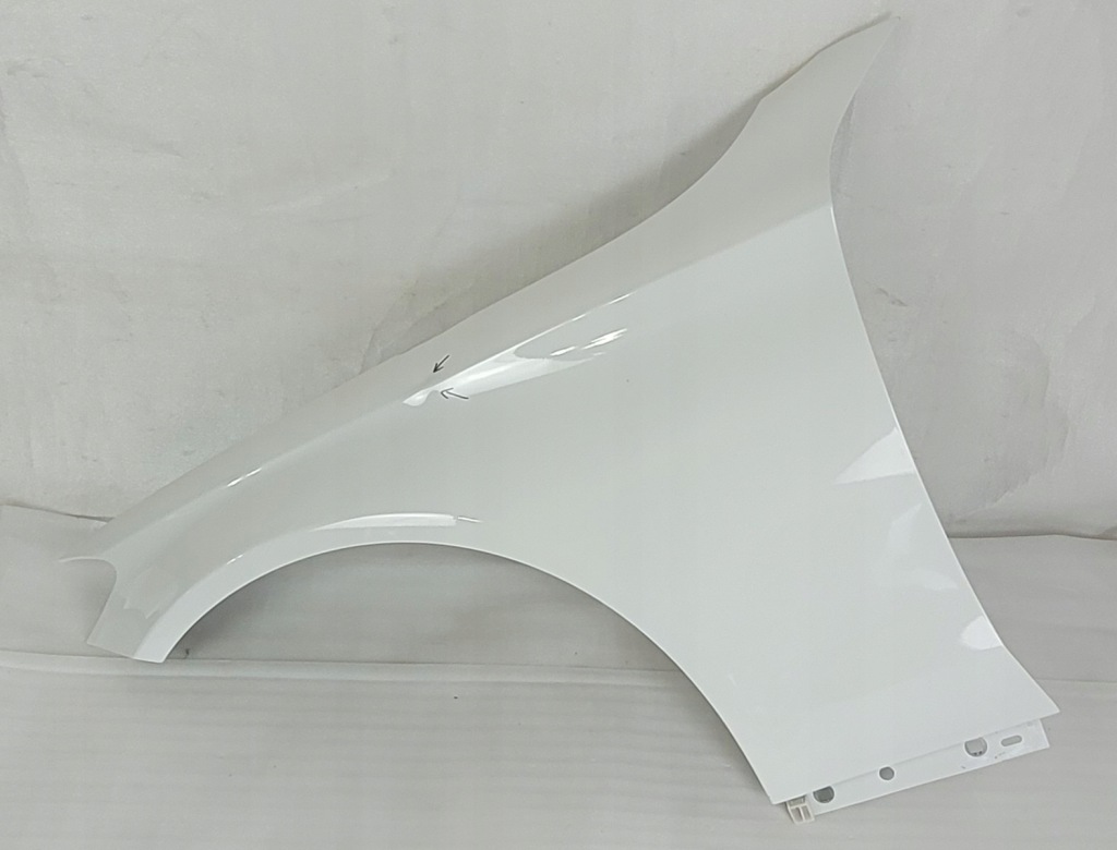 фото №1, Крила лівий перед mercedes c-klasa w205 2014-